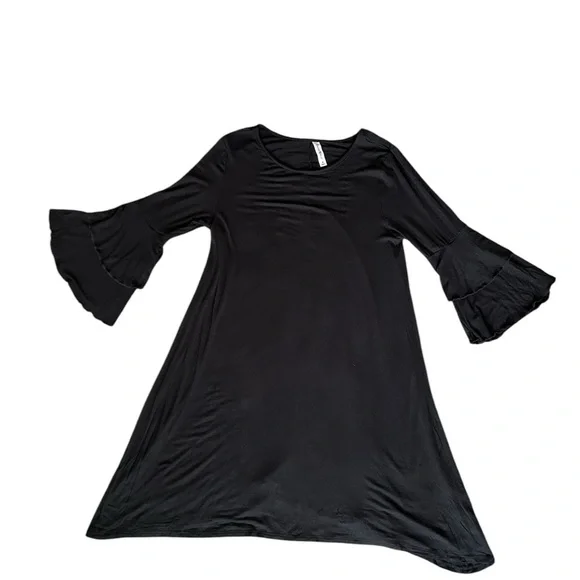 5/$25 Zenana Premium black boho draping loose fitting midi dress size medium - Picture 9 of 9